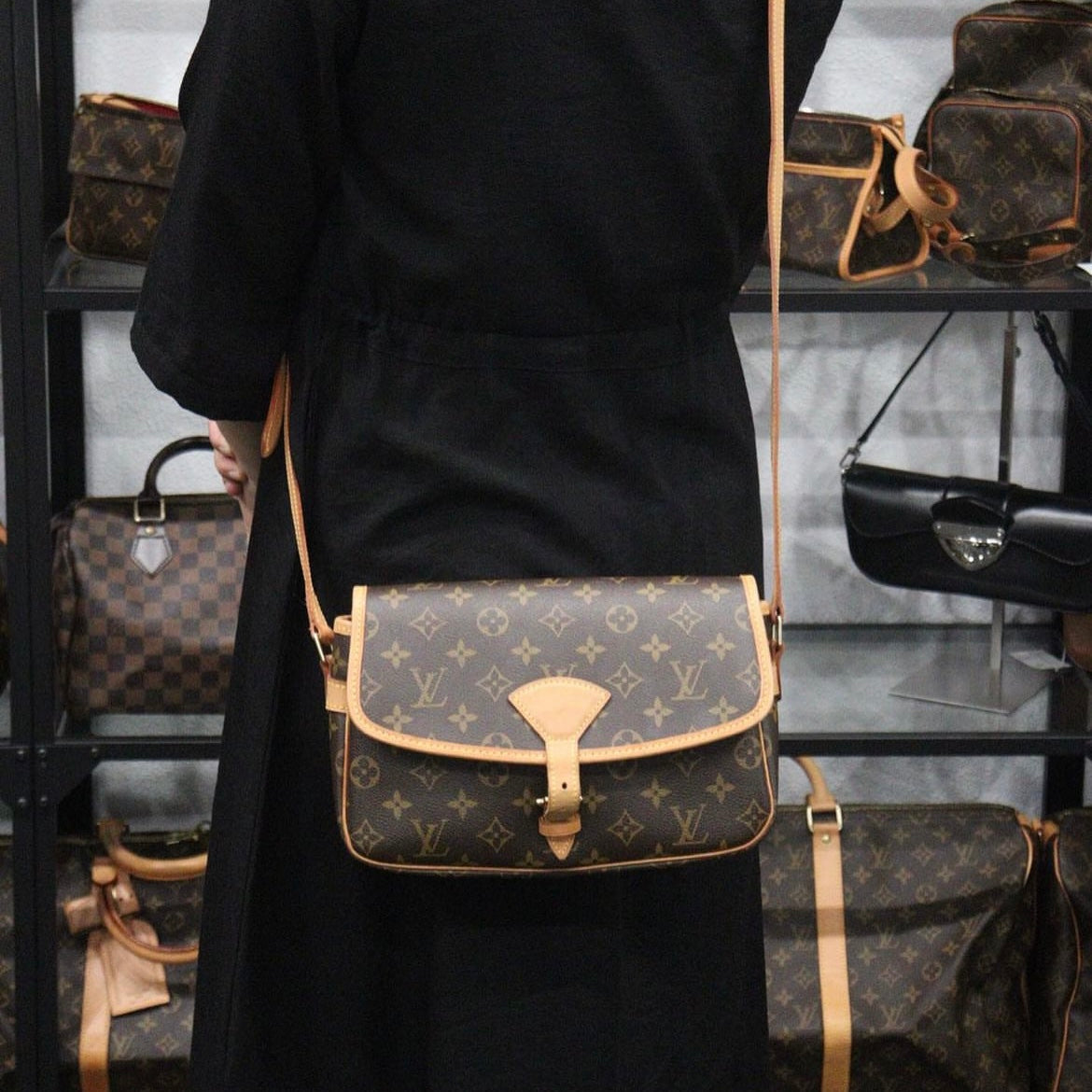 Rank AB ｜LV Monogram Sologne ShoulderBag｜23120706