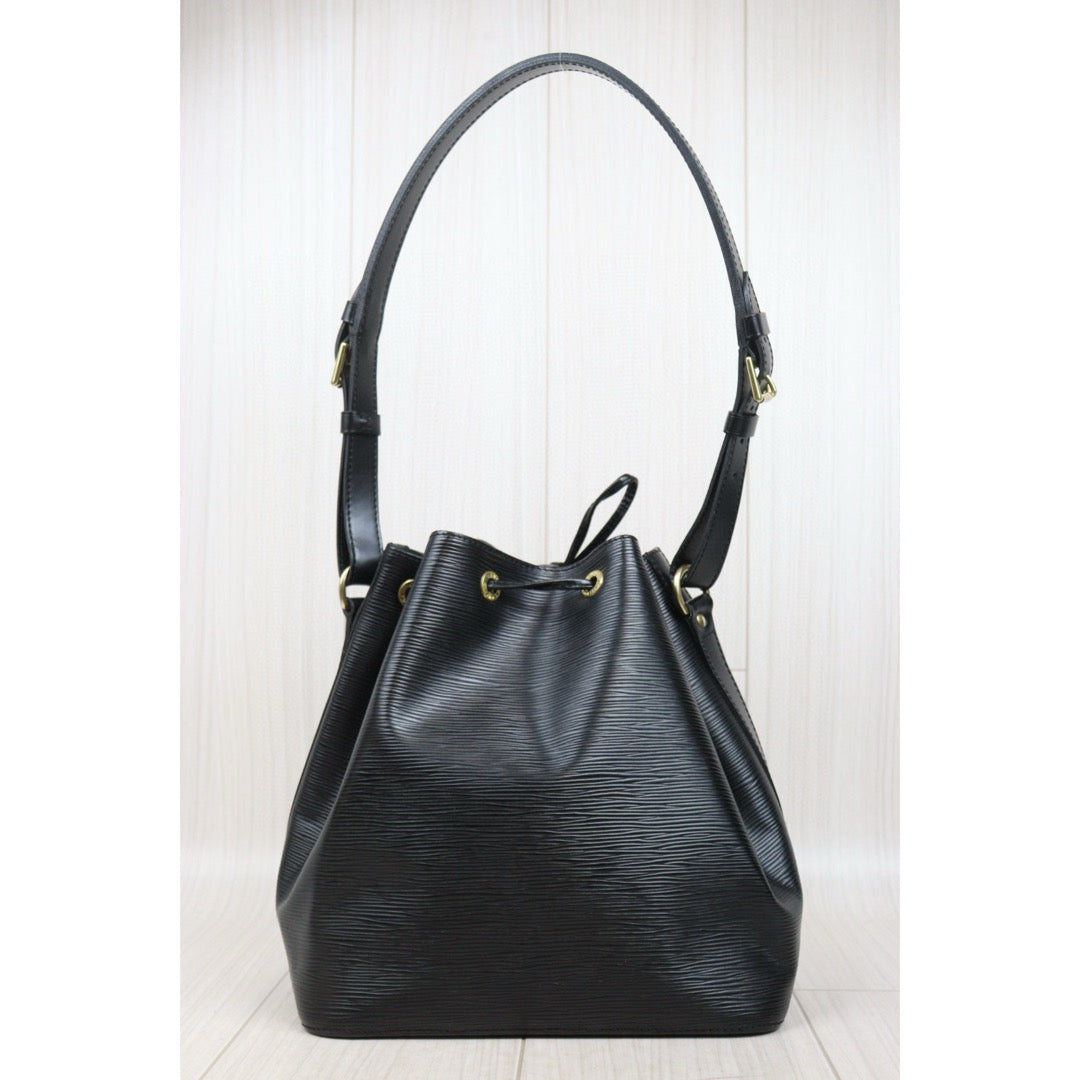 Good ( Rank AB)｜ LV Epi Noe Shoulder Bag Black｜25051312
