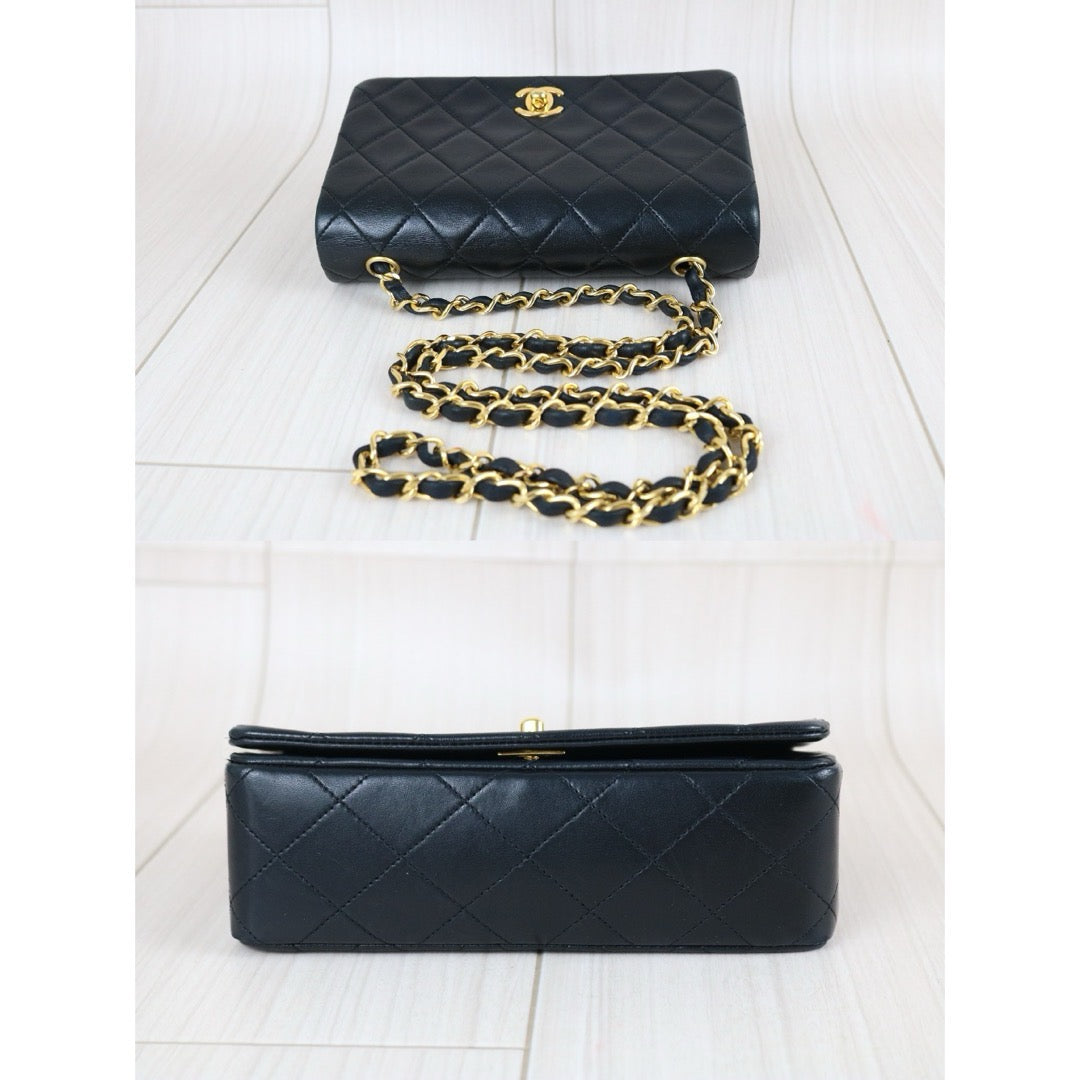 Include Entrupy Certificate of Authenticity｜Very Good ( Rank A)｜ Chanel Lamb Skin Mini Classic Flap Bag Black Made In 1989-1991 Year｜S26080103