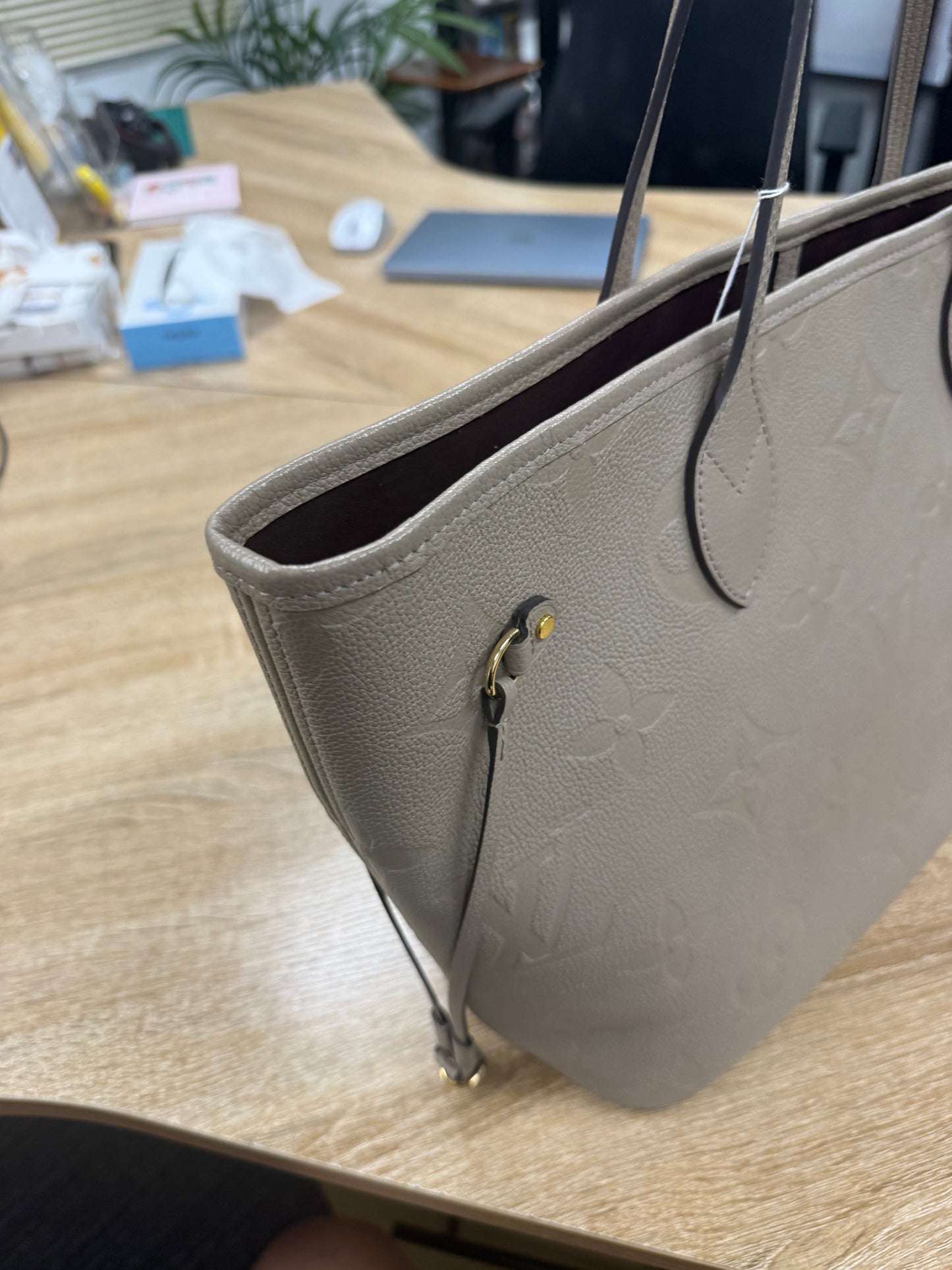 LV Full leather Neverful MM Shoulder Bag IC chips
