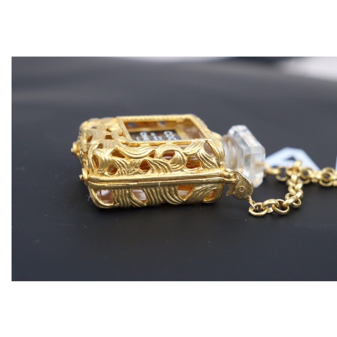 Rank A ｜ CHANEL Vintage Perfume No5 Brass Perfume Necklace  ｜23110705