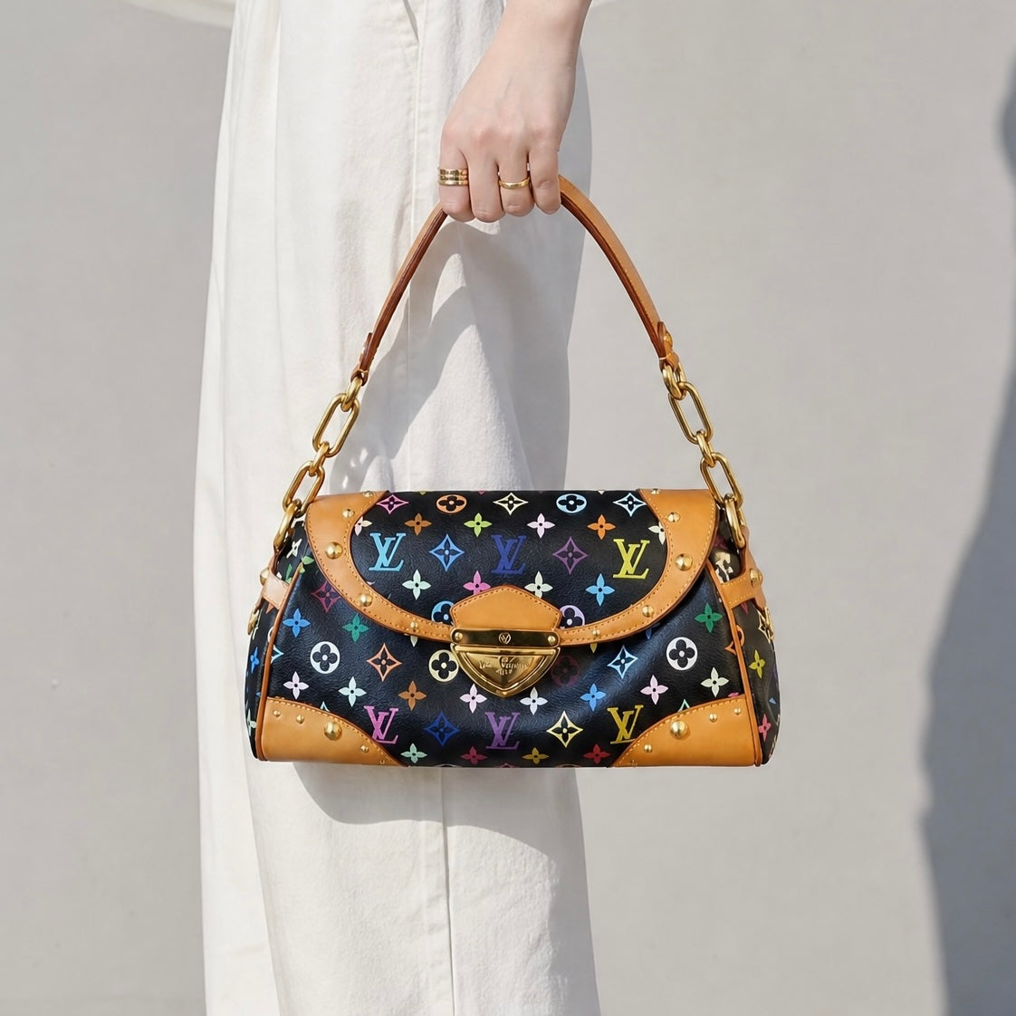 Include Entrupy Certificate of Authenticity｜Good ( Rank AB)｜Louis Vuitton Monogram Takashi Murakam Multicolor Beverly MM HandBag｜S26080115