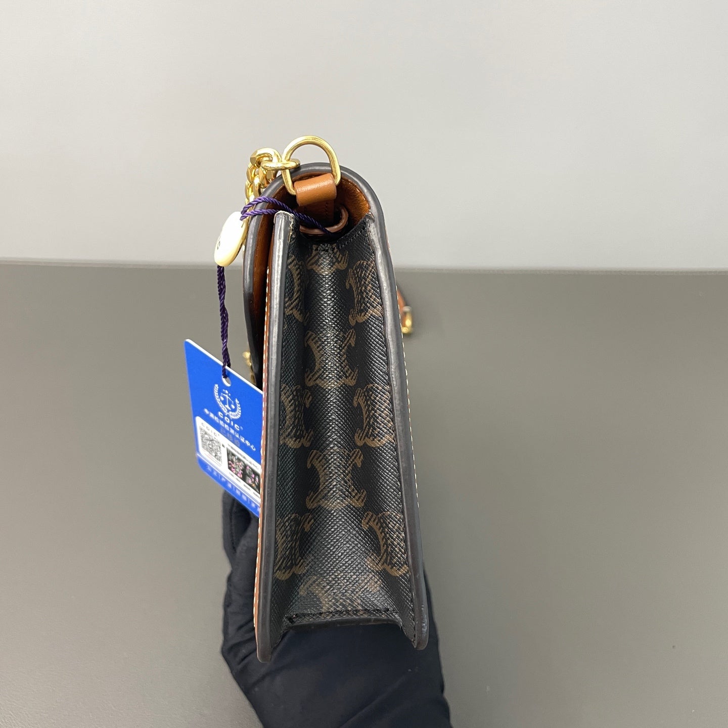 Include Entrupy Certificate of Authenticity｜Very Good ( Rank A) ｜ CELINE Macadam Triomphe Shoulder bag