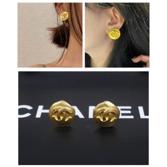Very Good ( Rank A) ｜CHANEL Coco Mark Gold 24 Plated Round Earrings Made In 1995 Year｜25052921