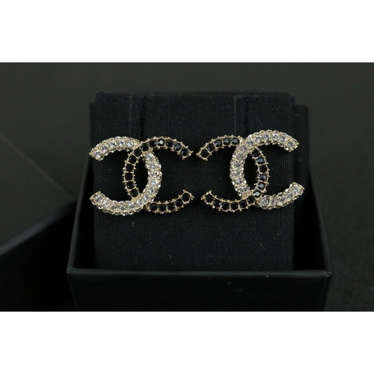 Excellent(Rank SA)|CHANEL Black and White Rhinestone COCO Mark Drop Stud Earrings |X24111206