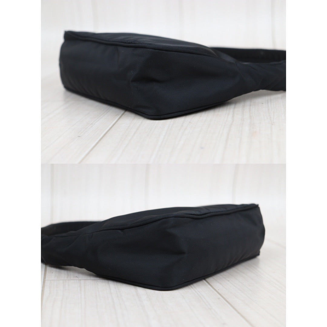 Rank A ｜ PRADA HOBO HandBag Black｜23120806