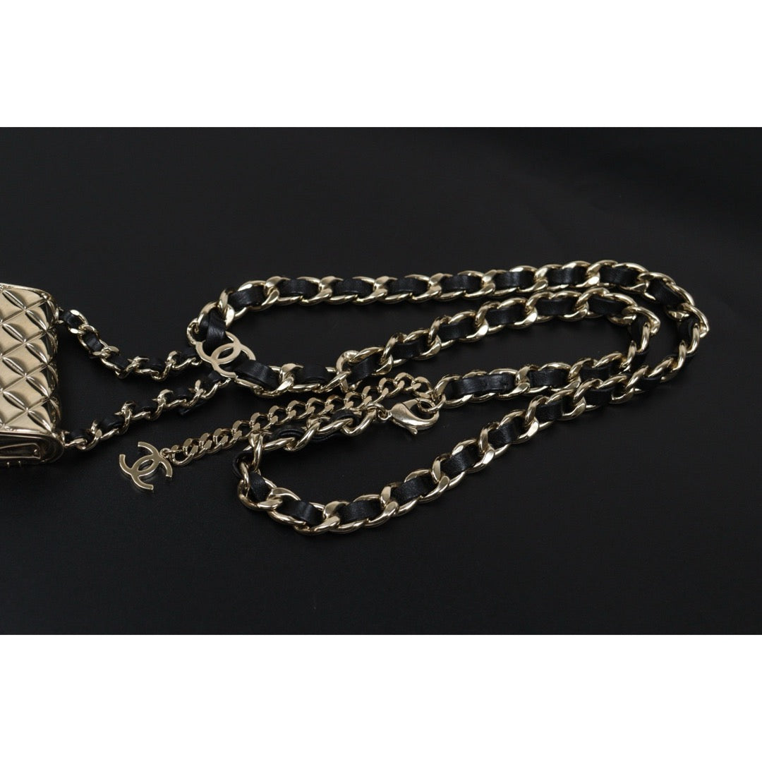 Very Good ( Rank A)｜ CHANEL 22V Coco Mark Hollow Design Matrasse Belt Chain Tinybag made in 2022 year｜S26030903