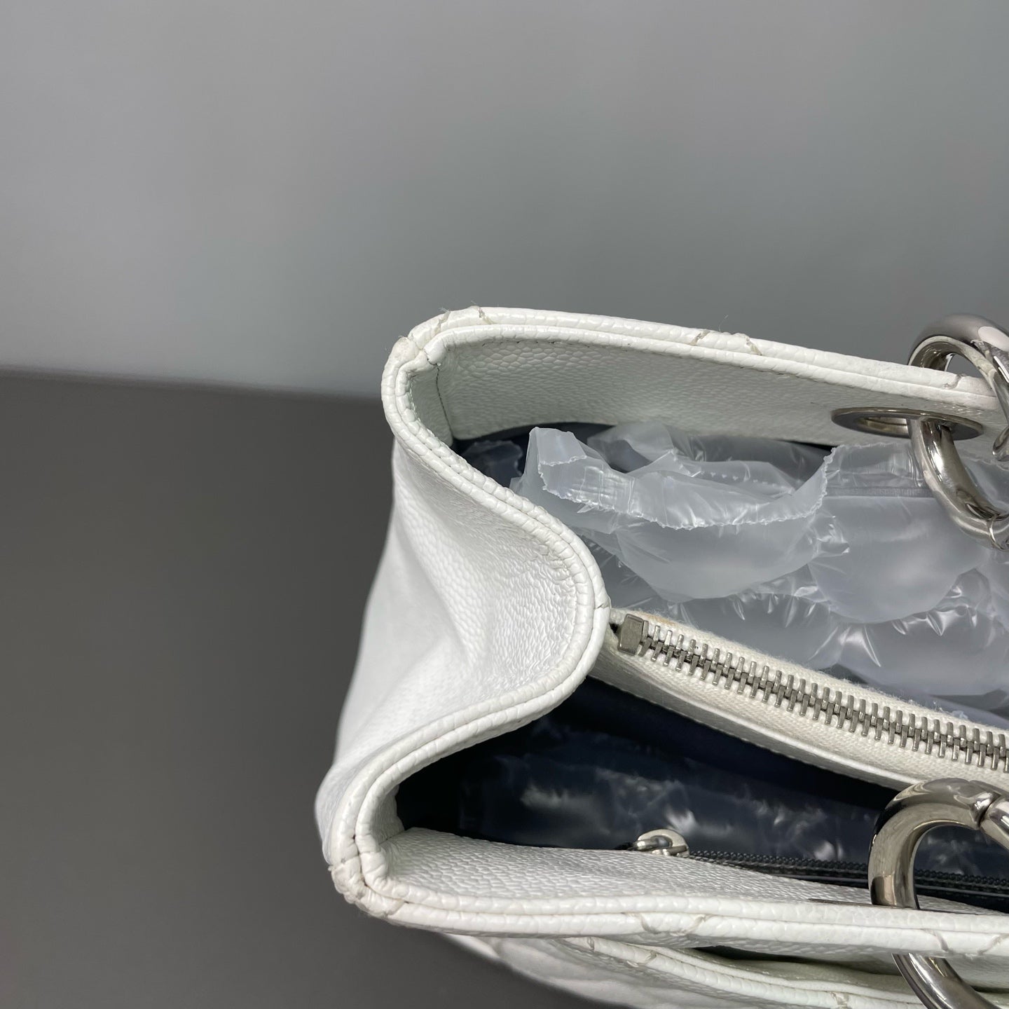 CHANEL Matrasse GST Chain Tote Bag Caviar Skin White