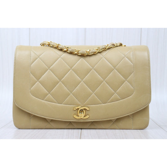 Good ( Rank AB)| CHANEL Matrasse Diana 25 Lamb Skin Chain Bag Beige Made in 1991-1994 Year|V24122601