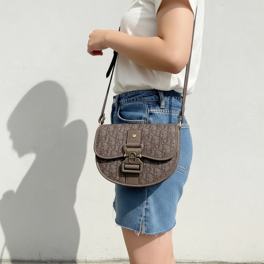 Include Entrupy Certificate of Authenticity｜Very Good ( Rank A) ｜Dior Trotter Mini Gallop Shoulder Bag Grey｜S26031506