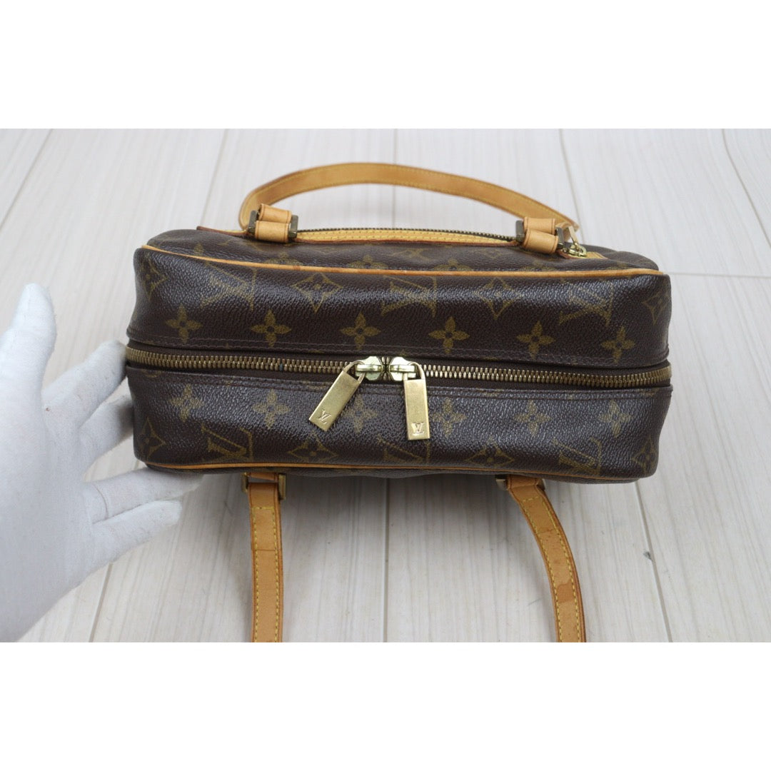 Include Entrupy Certificate of Authenticity｜Fair ( Rank B)｜Louis Vuitton Monogram Cite MM Shoulder Bag｜26011301