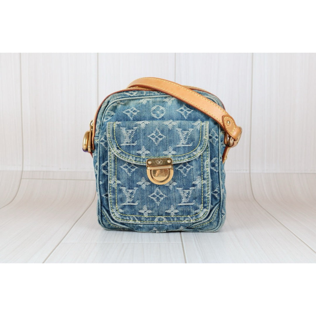 Good ( Rank AB) ｜LV Monogram Denim Blue Camera Bag Shoulder Bag｜S24082204