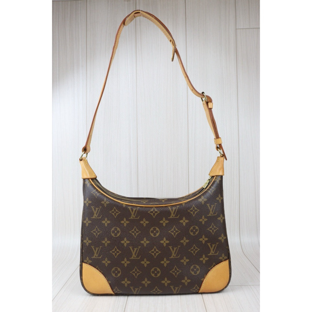 Good ( Rank AB)｜LV Monogram Boulogne 30 Shoulder Bag ｜Y24073104