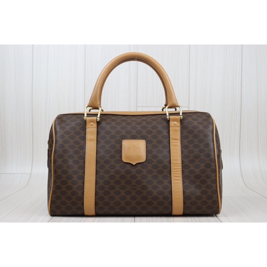 Good ( Rank AB) ｜CELINE Macadam Poston 30 Bag Hand Bag｜24021507