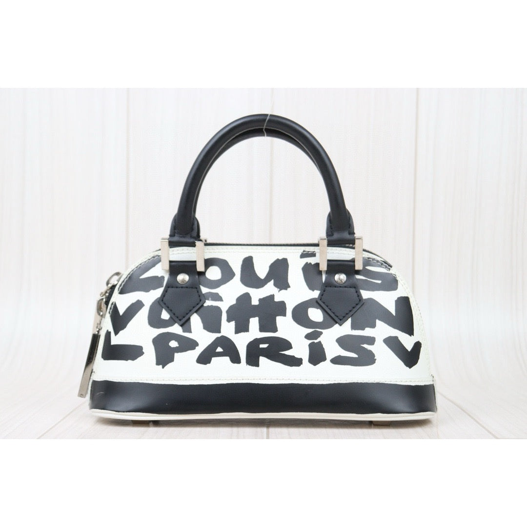 Very Good ( Rank A) ｜LV  Graffiti Alma Matte Calf Handbag｜W24121304