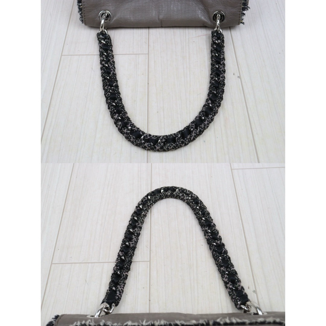 Good ( Rank AB)｜ CHANEL Calf Leather Woolen Matrasse Chain Shoulder Bag Etoupe Gray Made In 2009- 2010Year｜Y25110410