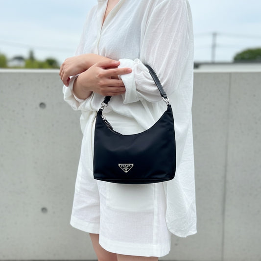 Include Entrupy Certificate of Authenticity｜Very Good ( Rank A)｜ PRADA Nylon Crossbody Bag ｜26062902