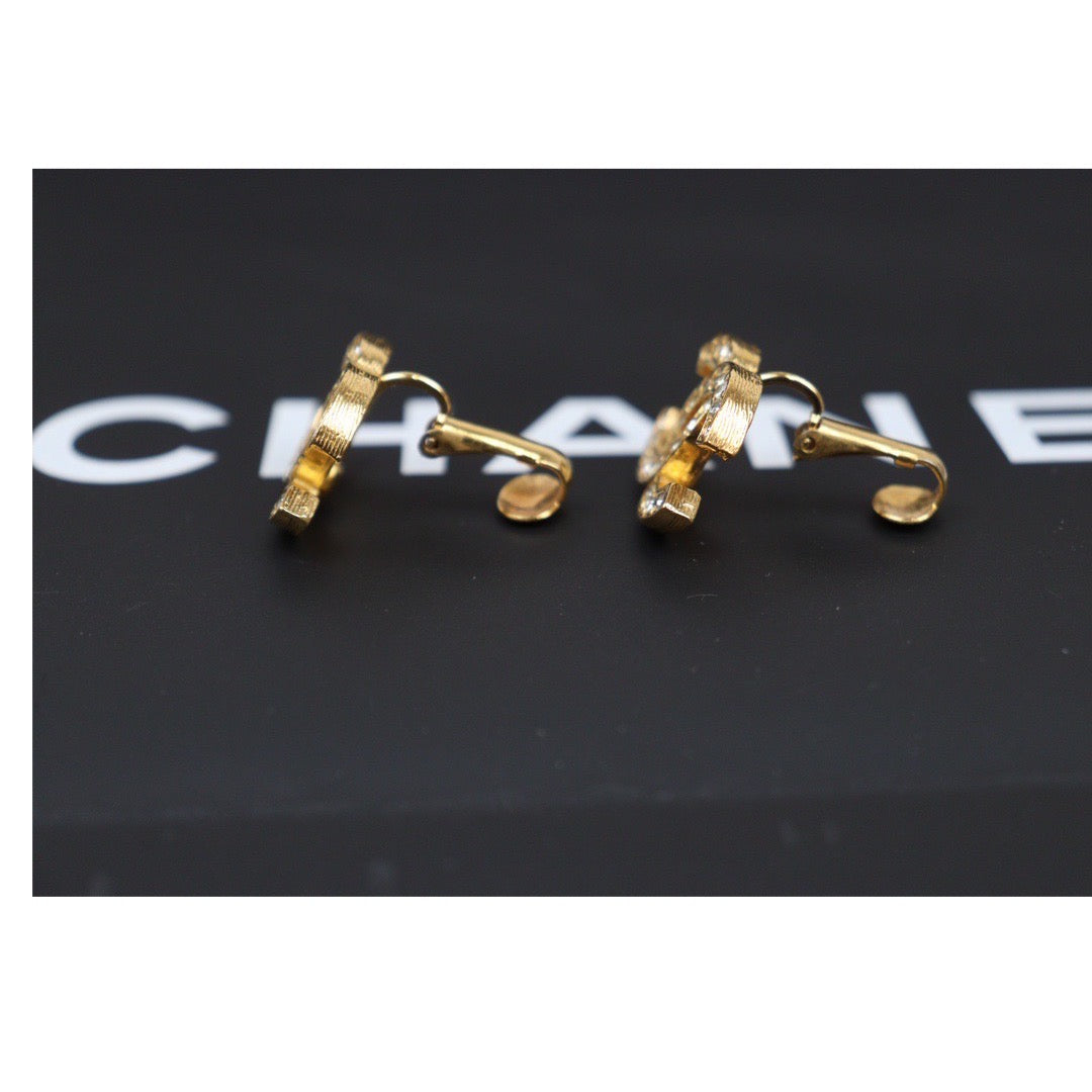 Rank A ｜CHANEL COCO Mark Diamond Vintage Earrings ｜24040419