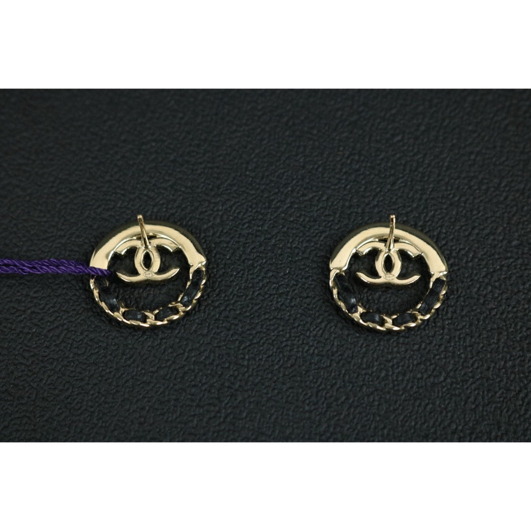 Include Authentic Detective Certificate of Authenticity｜Very Good ( Rank A) ｜CHANEL B22P COCO Mark Leather Pierced Earrings Made In 2022Year｜S26062101