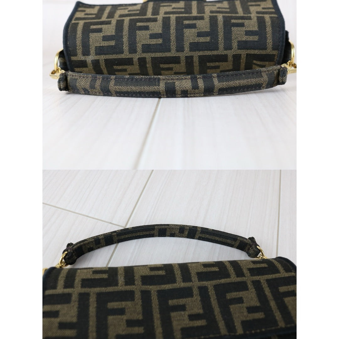 Very Good ( Rank A)｜ FENDI Mamma Baguette Shoulder Bag  Gold Hardware｜S25061002