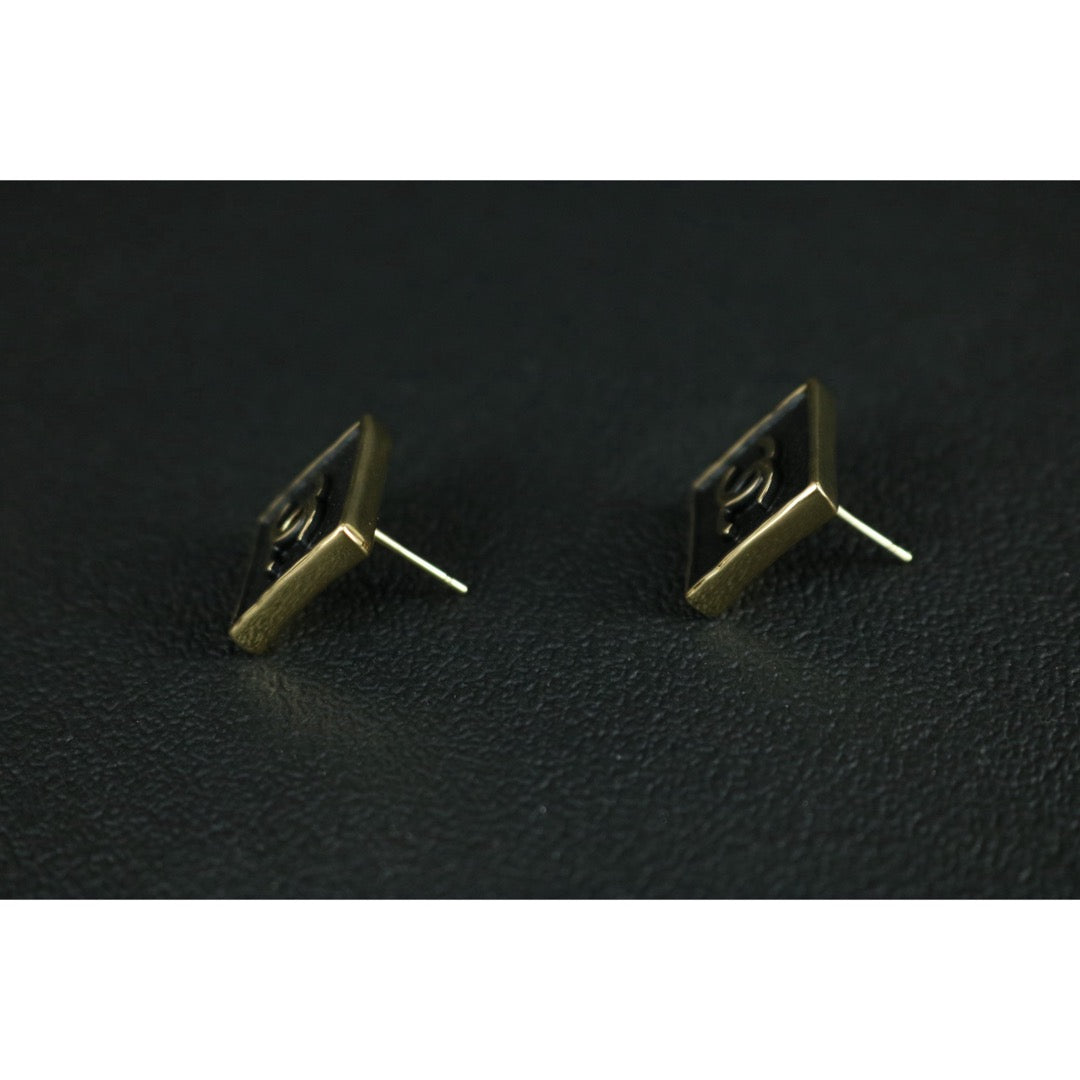 Include Authentic Detective Certificate of Authenticity｜Very Good ( Rank A) ｜CHANEL B23S Coco Mark Leather Block Earrings Made In 2023 Year ｜S26080109