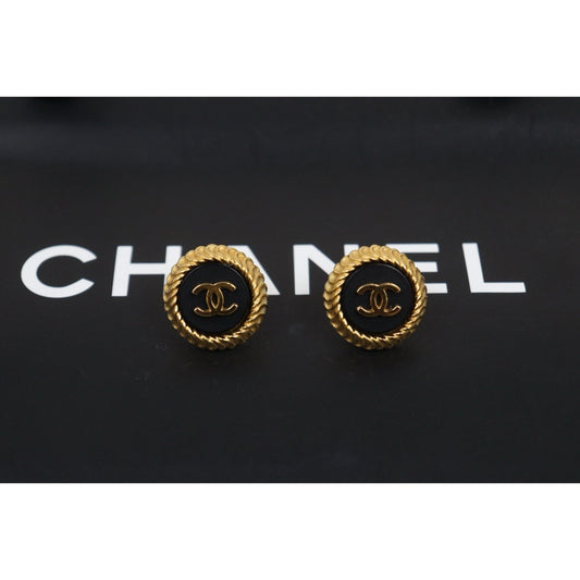 Very Good ( Rank A) ｜CHANEL Coco Mark Round Earrings Made In 1995Year ｜25081203