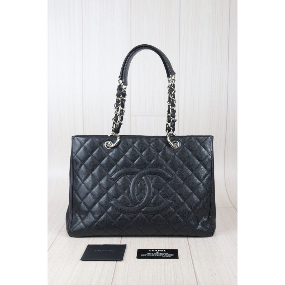 Rank AB ｜ CHANEL Matrasse GST Chain Tote Bag Caviar Skin Black ｜23100609