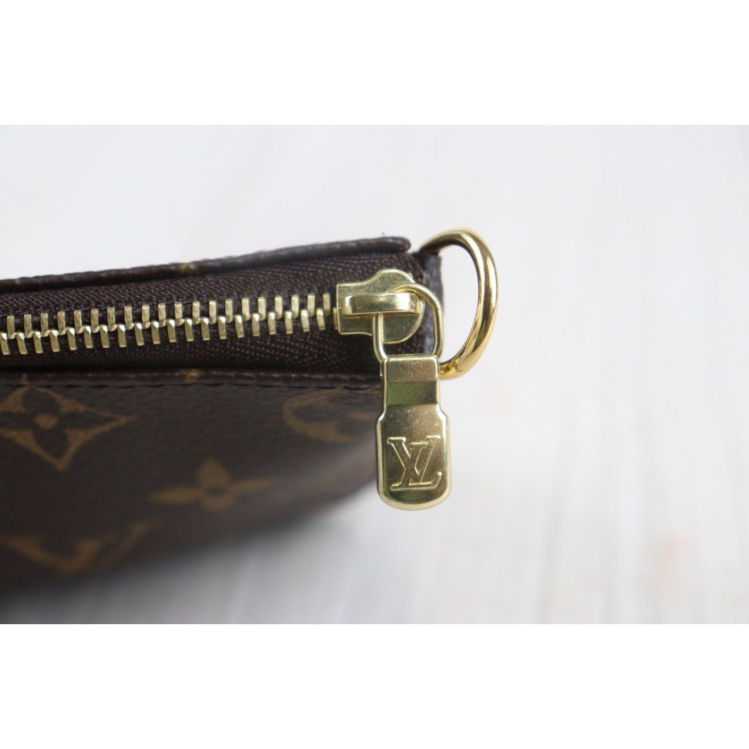 Rank A ｜ LV Monogram Pochette Accessoires ｜23082608