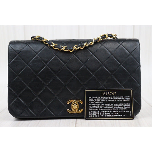 Rank AB｜ CHANEL Matrasse Lamb Skin Chain Bag Made in 1989-1991 Year｜24030731