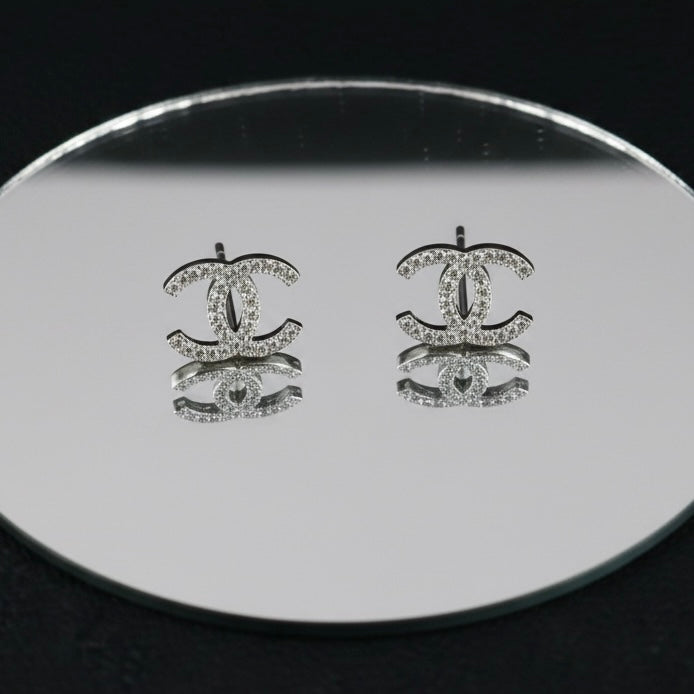 Include Authentic Detective Certificate of Authenticity｜Very Good ( Rank A)｜ CHANEL A14V COCO Mark Rhinestone Earrings Made In 2014Year｜S26050712
