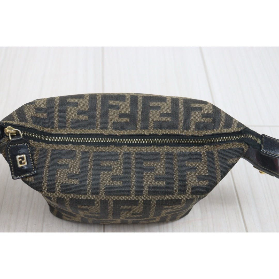 Include Entrupy Certificate of Authenticity｜Good ( Rank AB)｜ FENDI PM Zucca Handbag ｜26063003