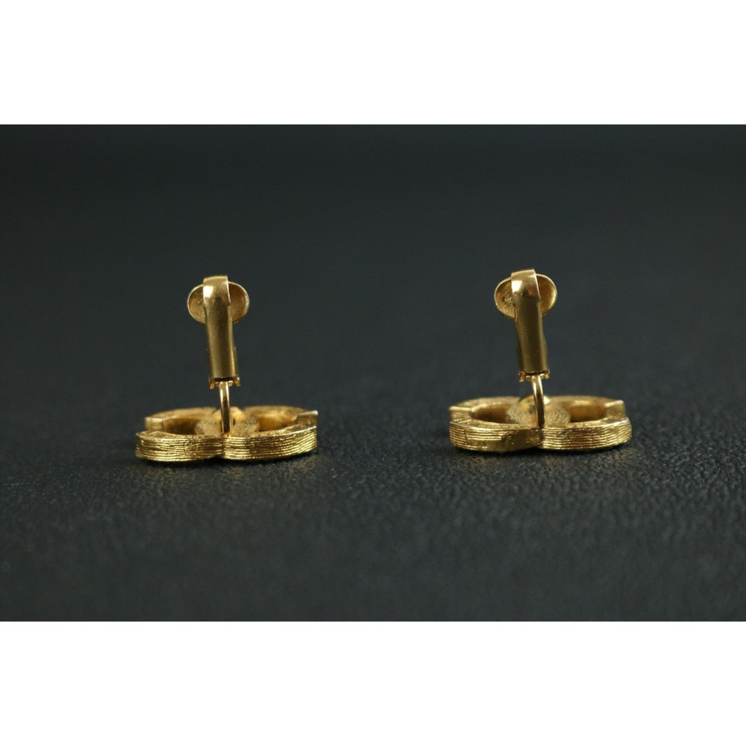 Include Authentic Detective Certificate of Authenticity｜Very Good ( Rank A) ｜ CHANEL  Coco Mark Golden Plated Rhinestone  Earrings ｜26070301