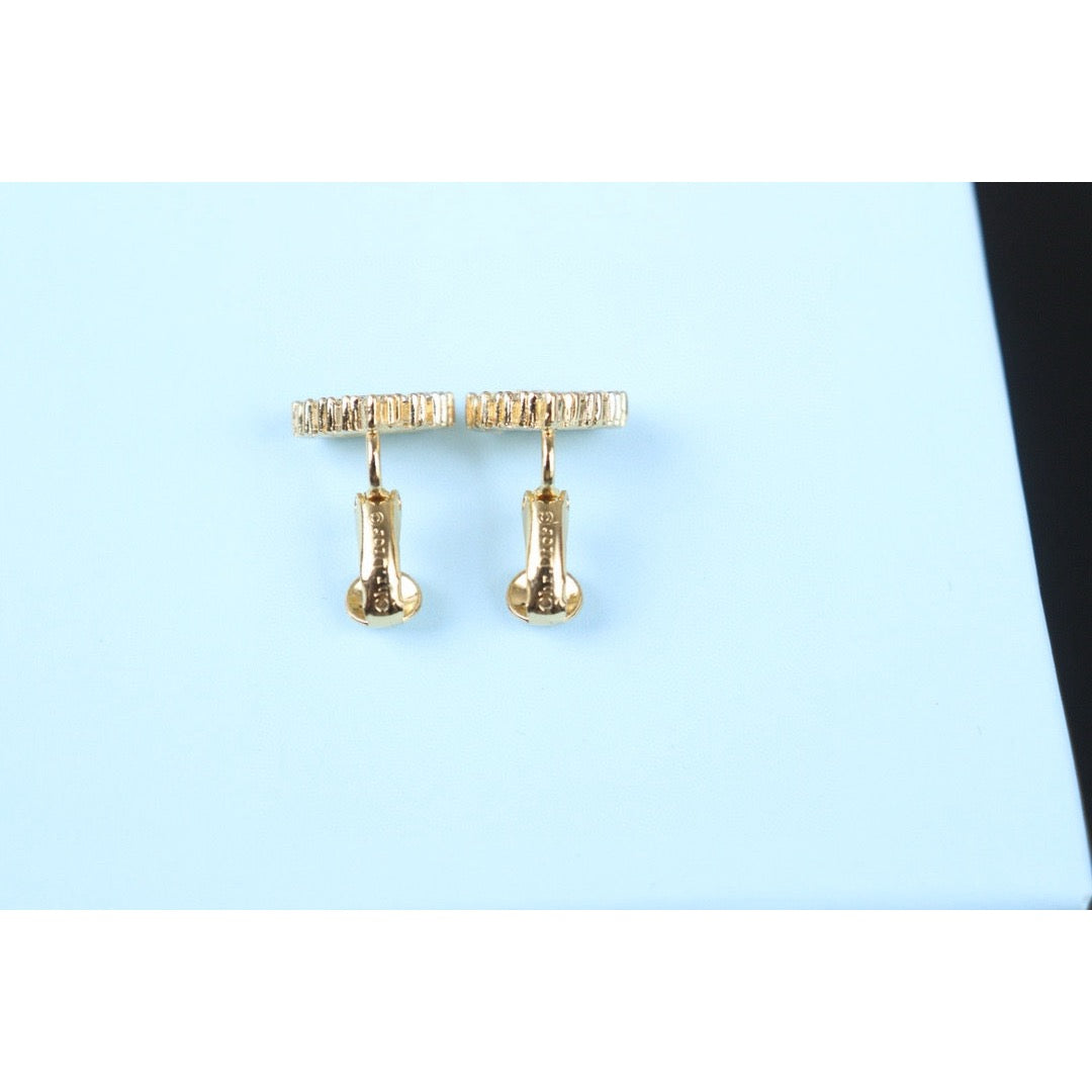 Very Good ( Rank A)｜ Dior CD Earring Gold Plated｜24082904