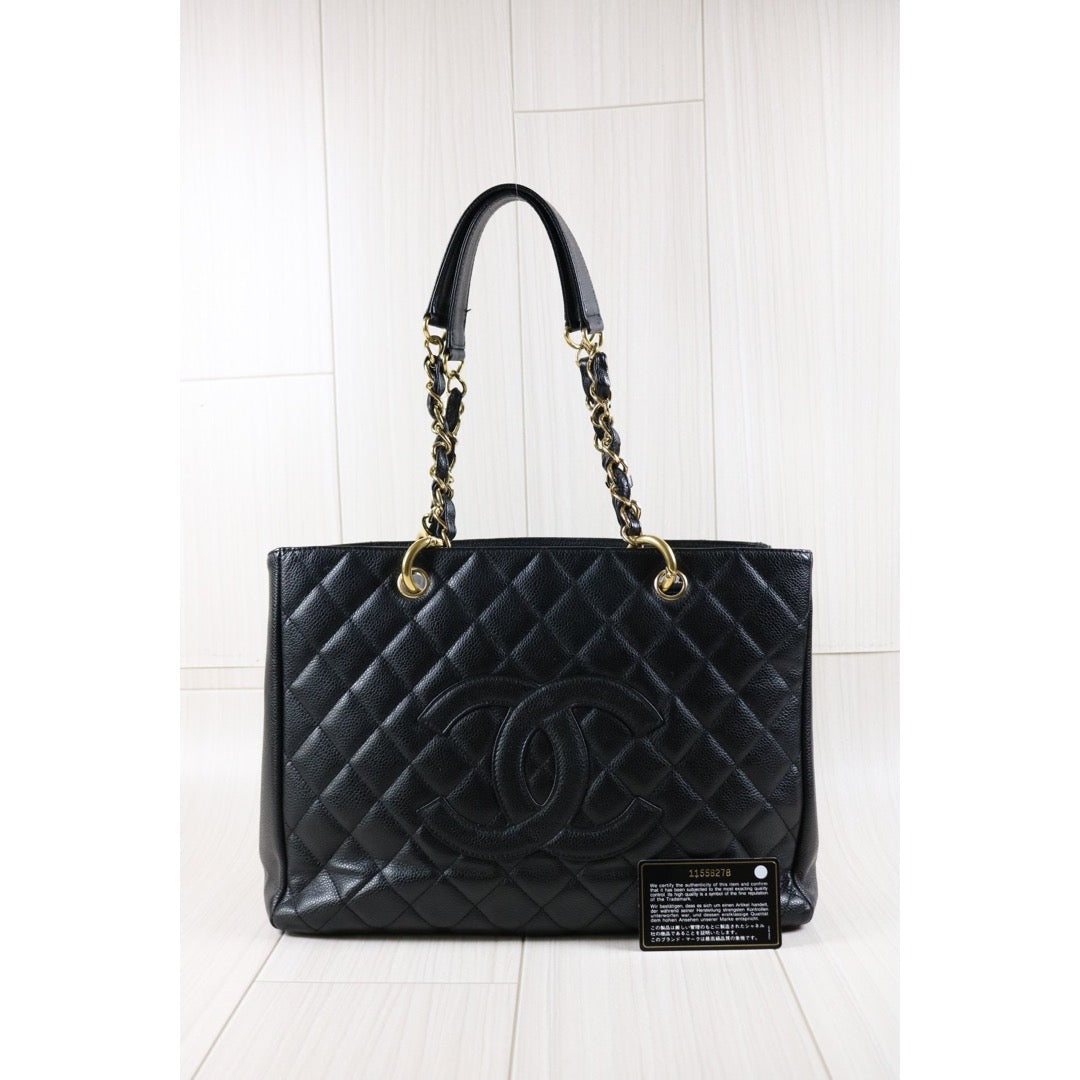 Rank A ｜ CHANEL Matrasse GST Chain Tote Bag Caviar Skin Black  Made In 2006-2008 Year｜S24031805