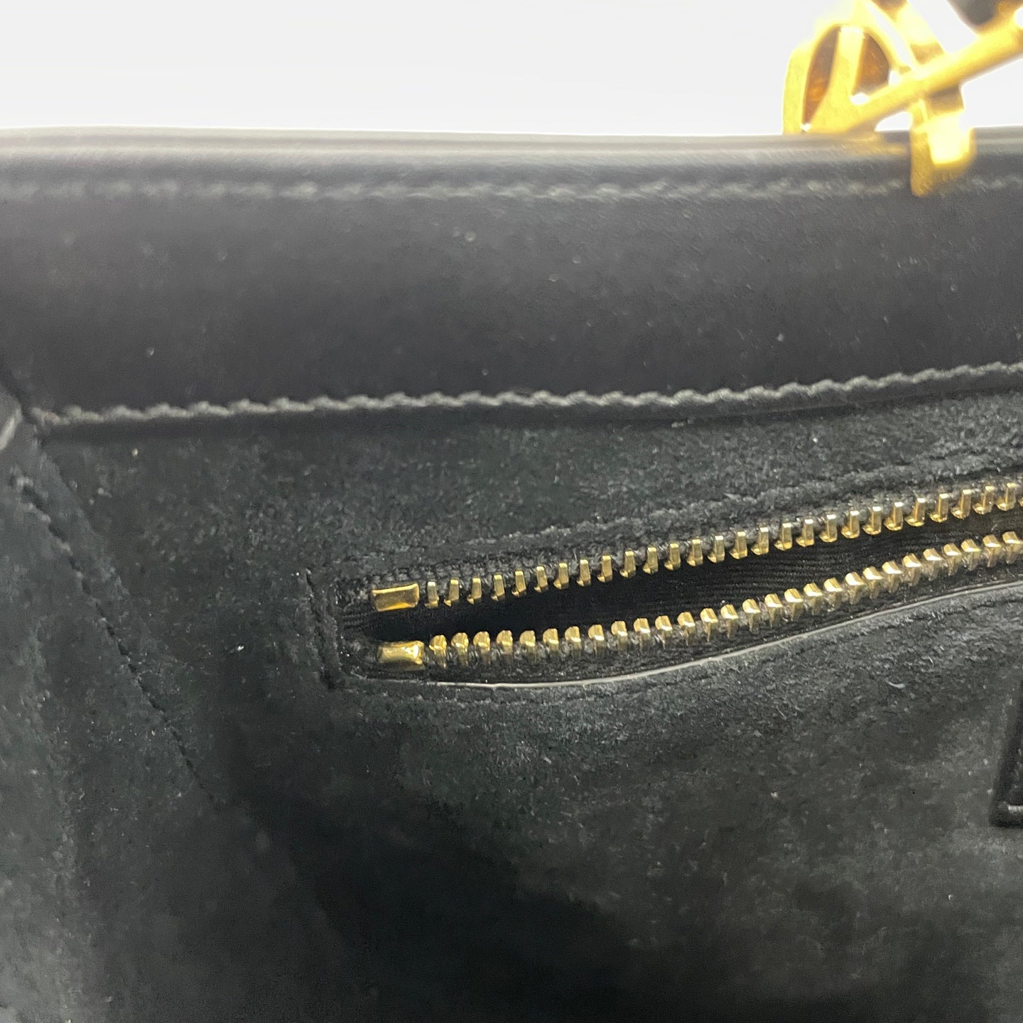 third installment 3/3 ｜ Include Entrupy Certificate of Authenticity｜Very Good ( Rank A)｜  Saint Laurent YSL Hobo Shoulder Bag