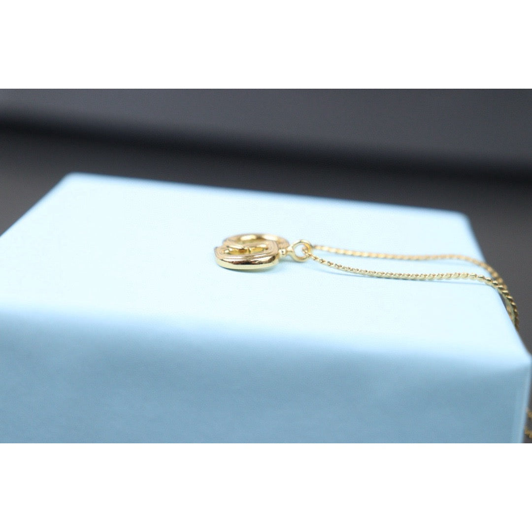 Very Good ( Rank A) ｜ Dior CD Necklace Gold Plated ｜24072507