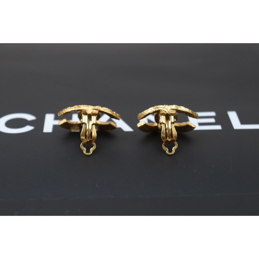 Rank A ｜CHANEL Coco Mark Knitting Design Earrings ｜Q24053025