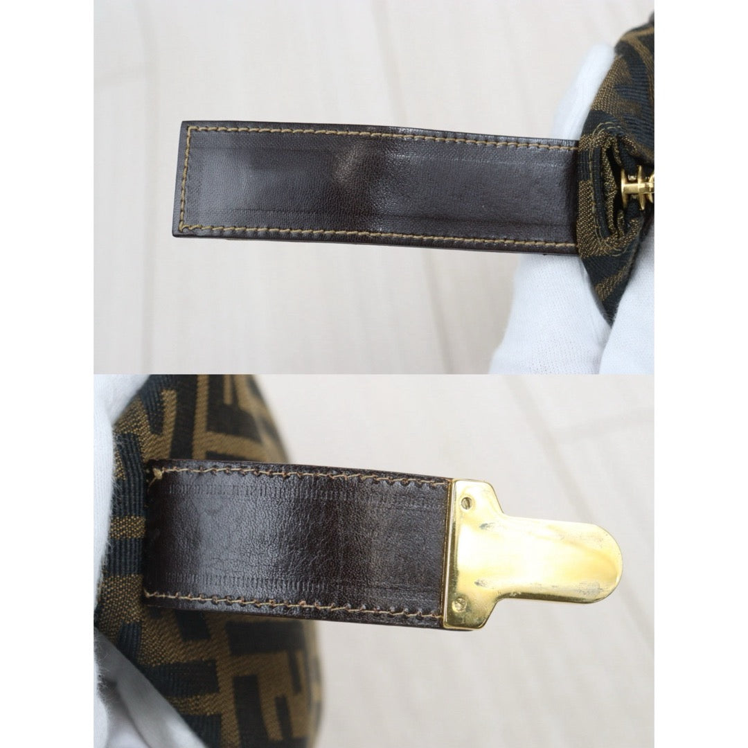 Include Entrupy Certificate of Authenticity｜Very Good ( Rank A)｜ FENDI GM Zucca Handbag ｜26082806