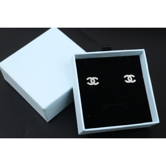 Very Good ( Rank A)｜ CHANEL Coco Mark Rhinestone Earrings Silver Made in 2006Year｜V25071705