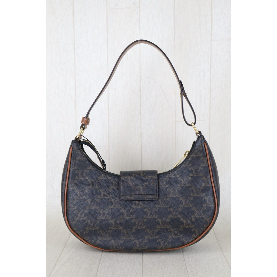 Include Entrupy Certificate of Authenticity｜Very Good ( Rank A)｜ CELINE AVA Macadam Triomphe Calf Leather Shoulder Bag ｜S26090717