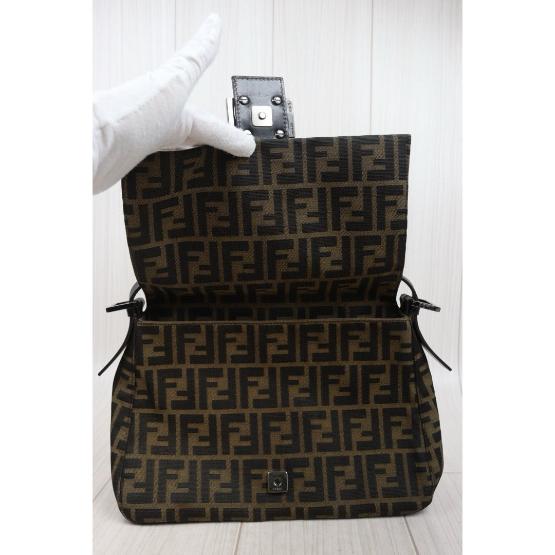 Good ( Rank AB)｜ FENDI Zucca Mamma Baguette Shoulder Bag ｜25042401