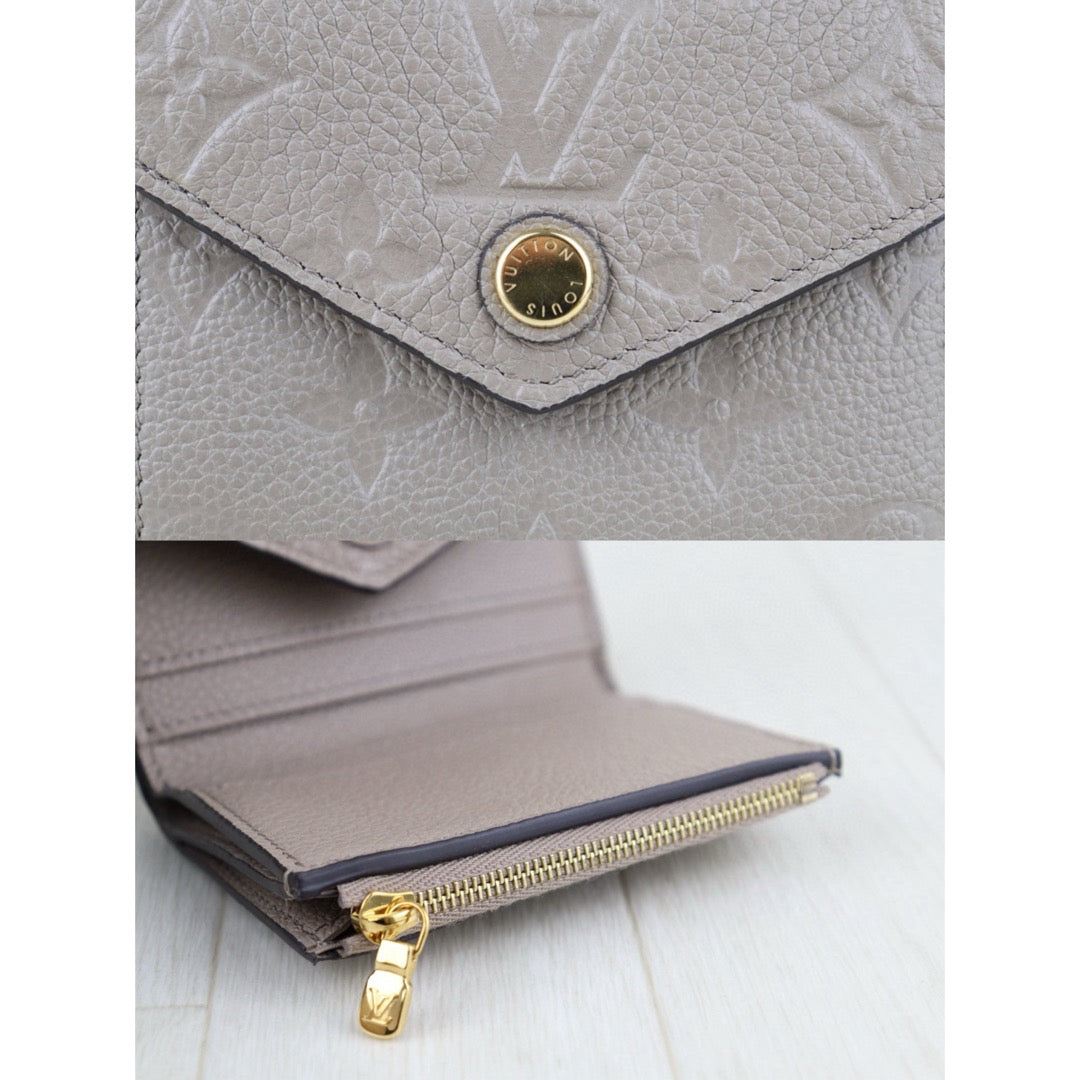 Very Good ( Rank A)｜  LV  Monogram Zoe Wallet Grey  IC Chips Model ｜Counter Price ￥99,000JPY｜H25022601
