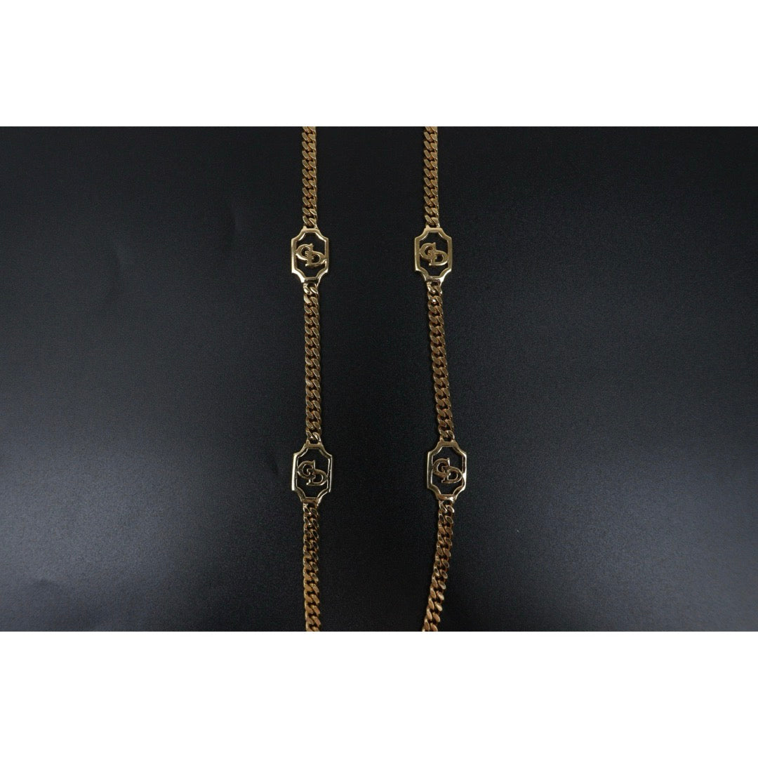 Include Authentic Detective Certificate of Authenticity｜Very Good ( Rank A) ｜ Dior  CD Long Necklace ｜Y26040709
