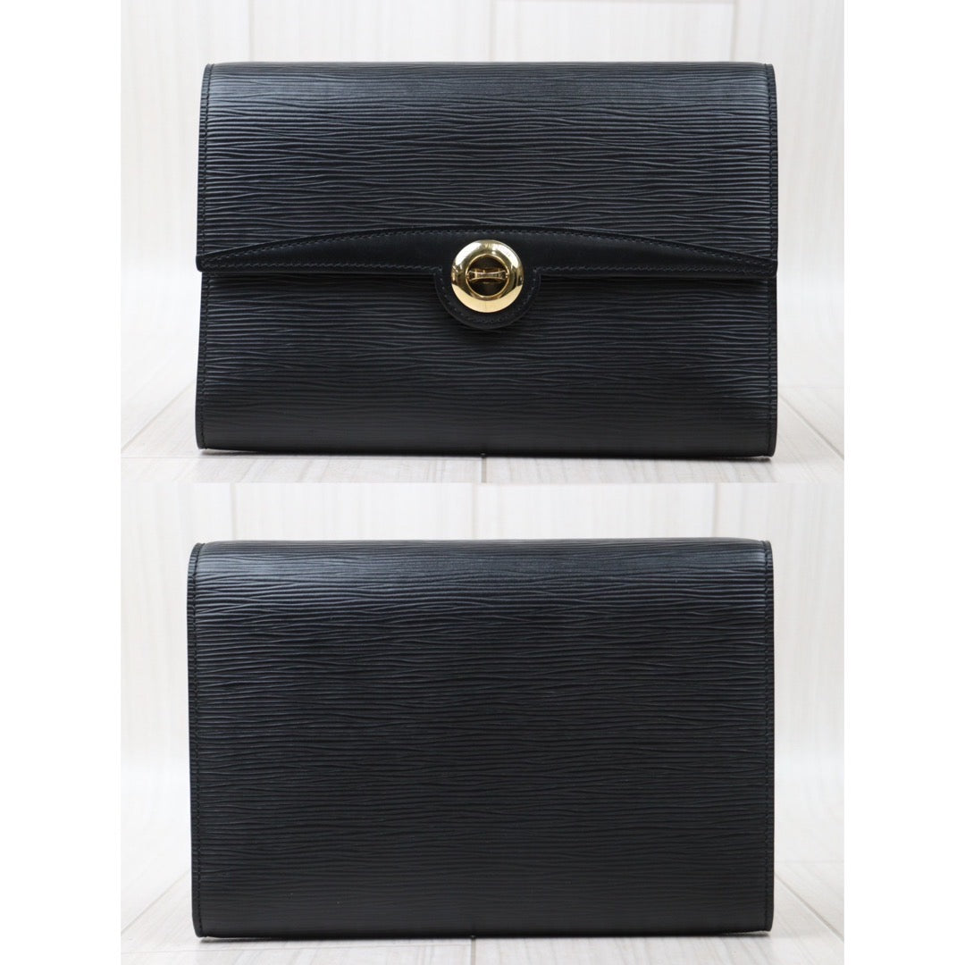 Rank AB｜ LV Epi Shoulder Bag Black｜24052803