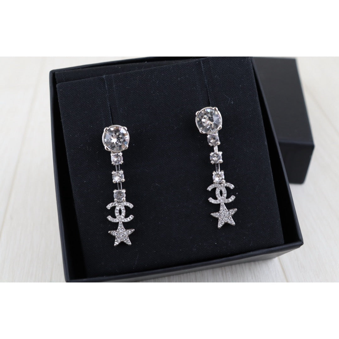 Very Good ( Rank A)｜ CHANEL Coco Mark Rhinestone star  Earrings Silver｜H25011108