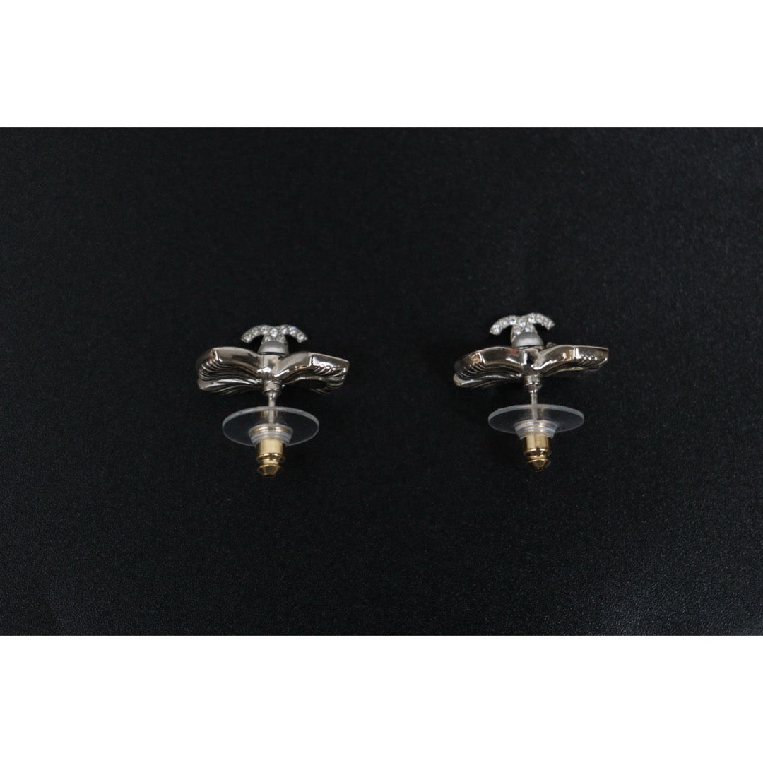 Excellent（Rank SA）｜ CHANEL A22P Coco Mark Rhinestone Rosette Silver Earrings Made In 2022Year｜S26031009