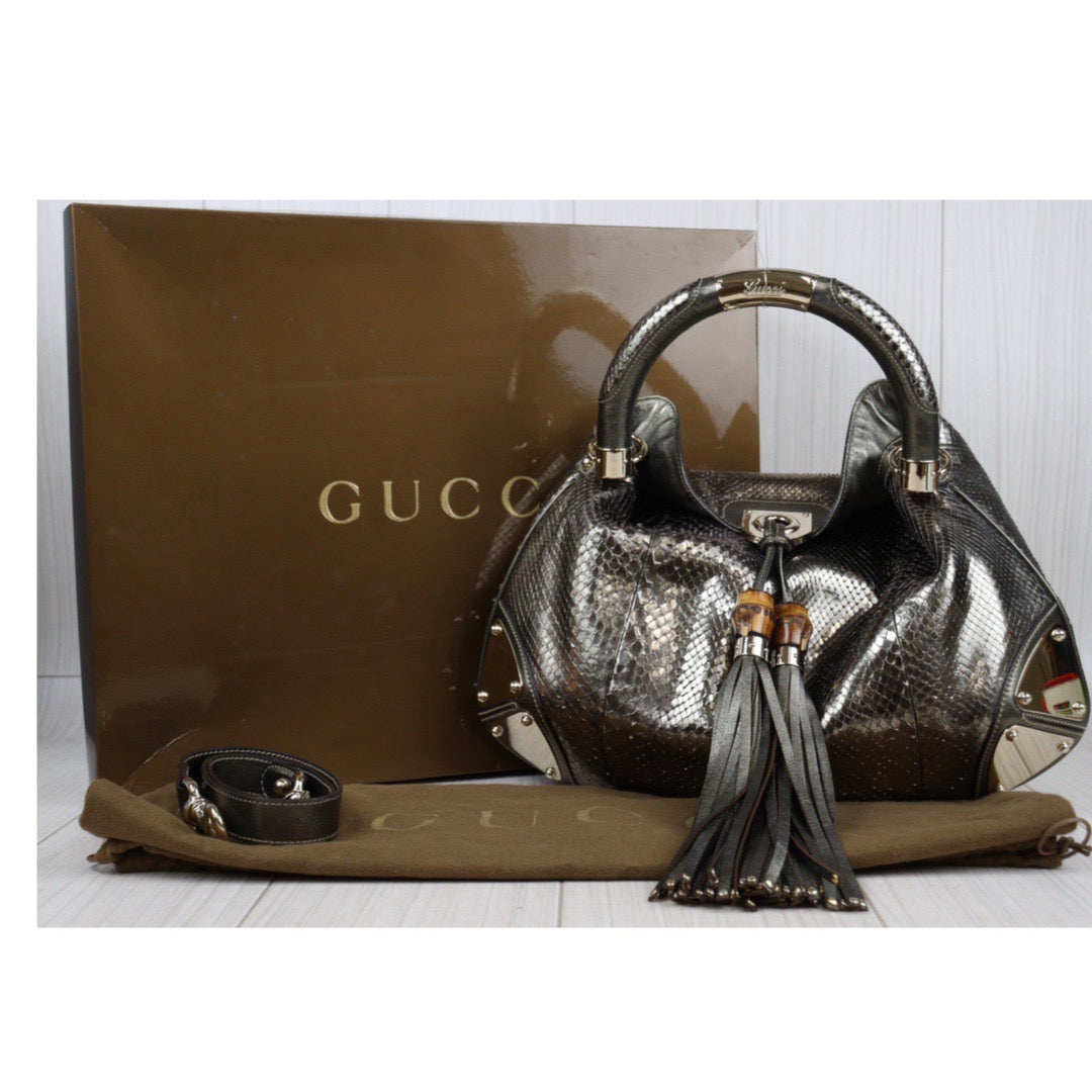 Rank A ｜ GUCCI Leather Tassel Snake Pattern Shoulder  Bag ｜Q23122601