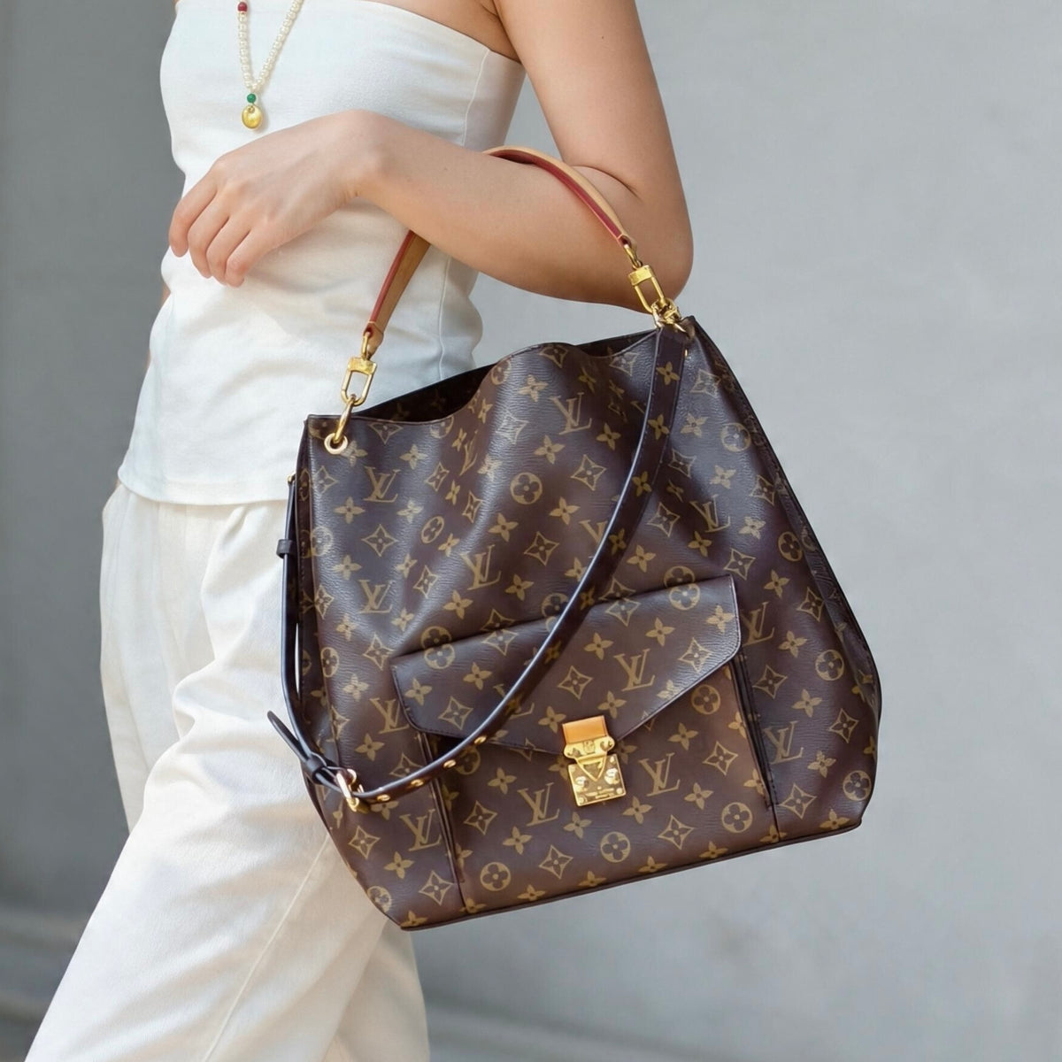 Include Entrupy Certificate of Authenticity｜Good ( Rank AB)｜Louis Vuitton Monogram Metis Shoulder Bag ｜26101412