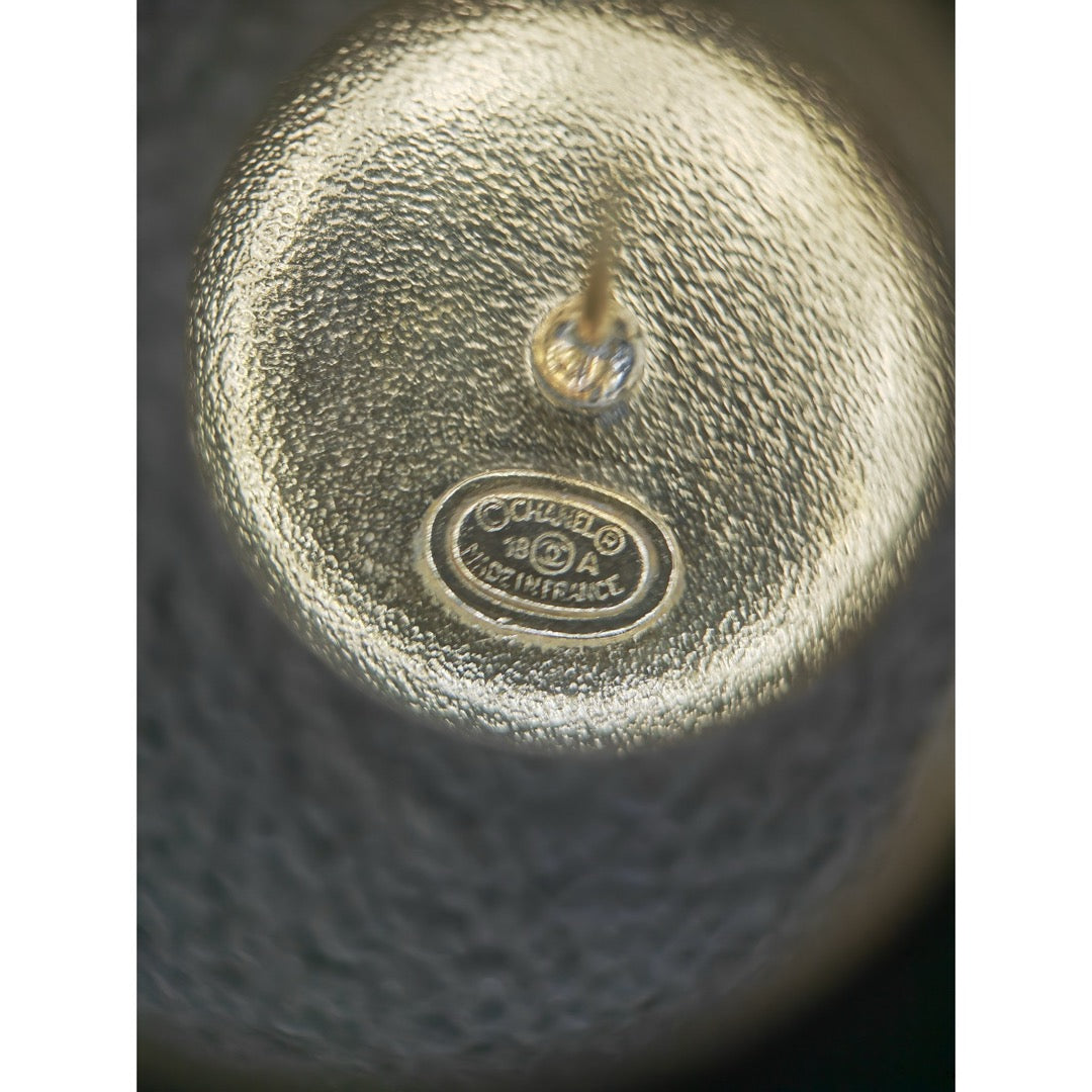 Very Good ( Rank A) ｜ CHANEL 18A Coco Mark  Black Enamel Rhinestone Earrings Made In 2018Year ｜S26022611