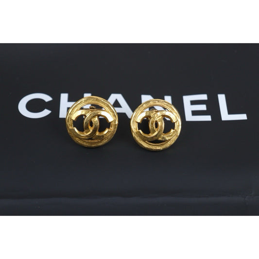 Rank A ｜CHANEL Coco Mark Gold 24 Plated Earrings ｜24010507